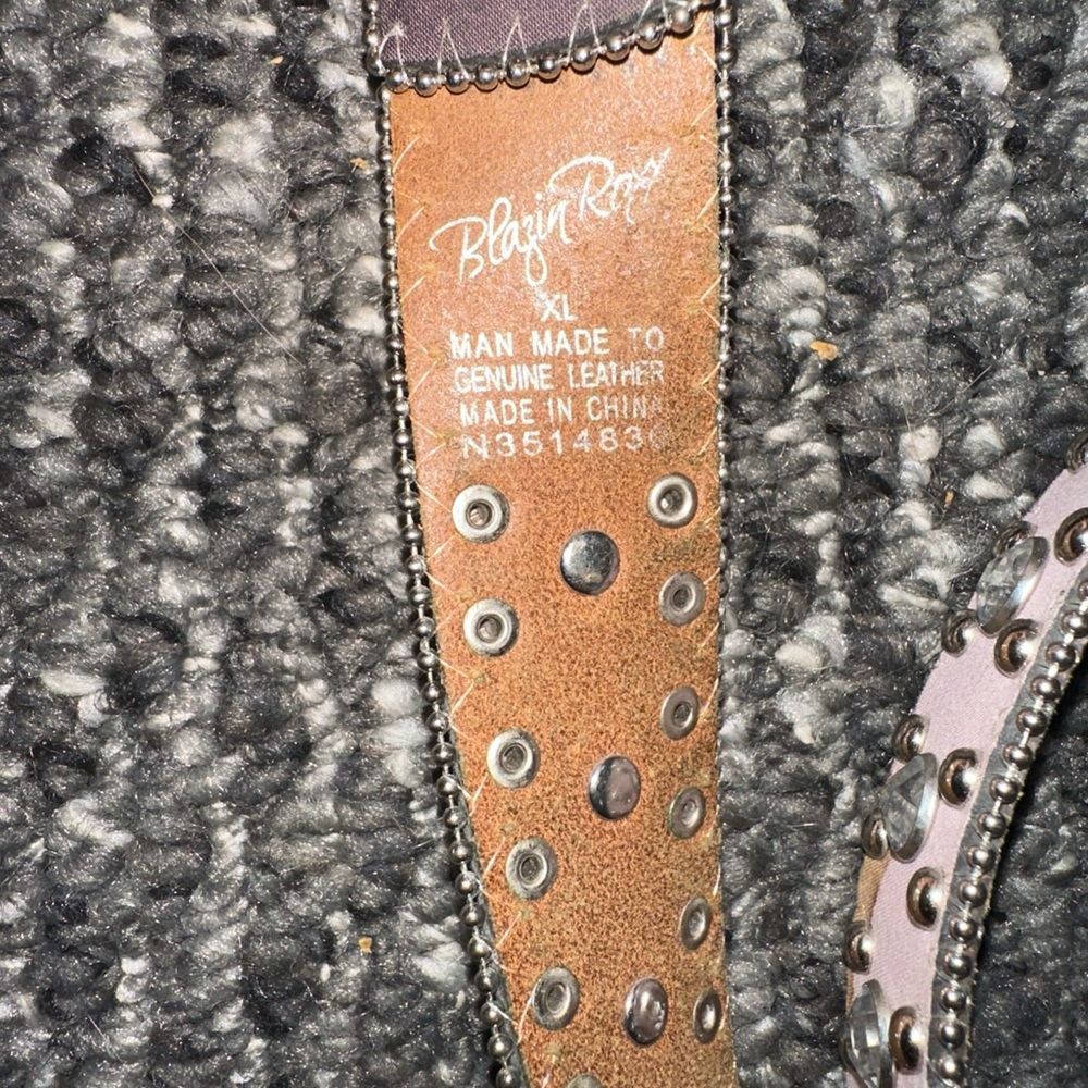 Betsey Johnson Pink Belt with Silver Studs - Picture 3 of 4